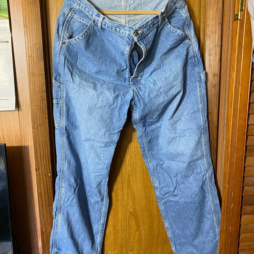 American Eagle Outfitters Relaxed Blue Jeans